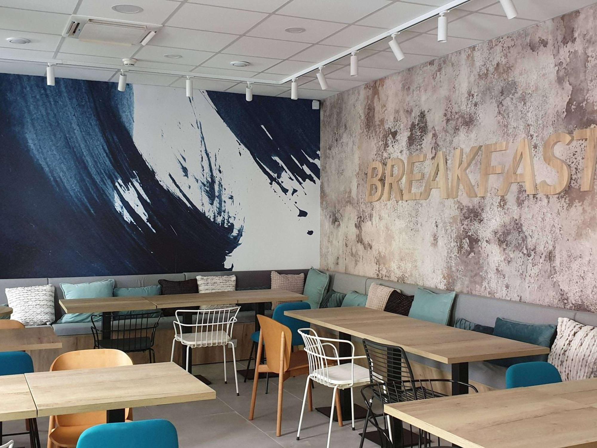 锡布尔圣让德吕兹宜必思经济型酒店 西布勒 外观 照片